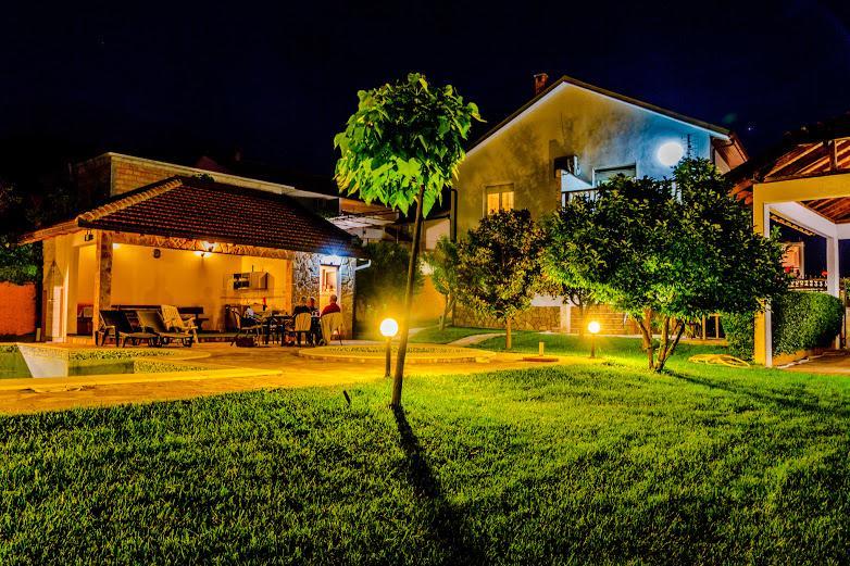 Sunny Apartment With Swimming Pool Stolac Bagian luar foto