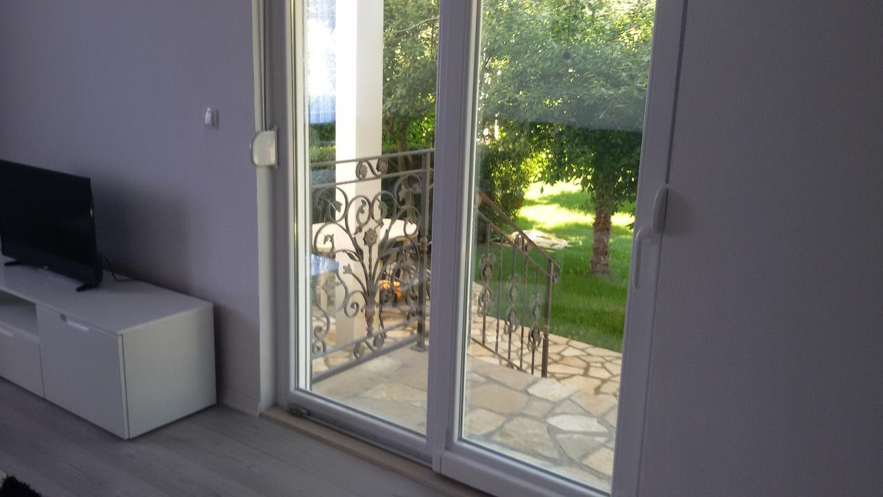 Sunny Apartment With Swimming Pool Stolac Bagian luar foto